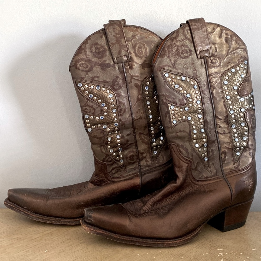 Frye Women’s boots. Size 9M.